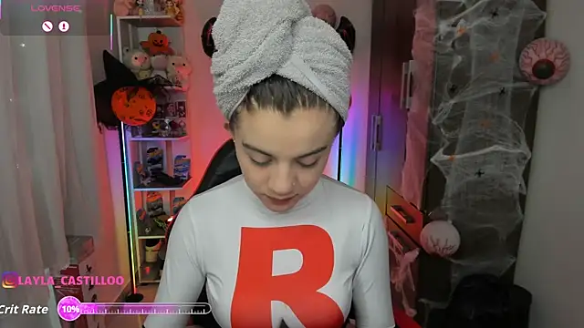 Snapshot of Layla_castilloo chatting on October 31, 2025, 4:52 pm Layla castilloo online show from October 31, 2025, 4:52 pm