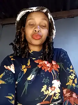 Snapshot of SexyLeopardxx120 chatting on December 21, 2024, 4:46 pm SexyLeopardxx120 online show from December 21, 2024, 4:46 pm