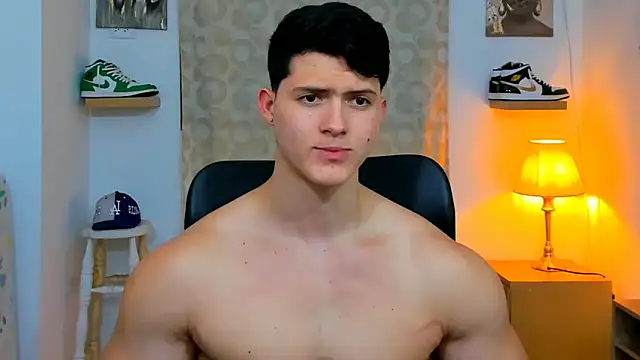 Snapshot of Hazzan_Velez chatting on January 24, 2025, 11:23 pm Hazzan Velez online show from January 24, 2025, 11:23 pm