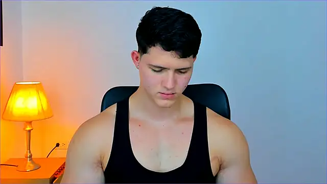 Snapshot of Hazzan_Velez chatting on February 12, 2025, 11:30 pm Hazzan Velez online show from February 12, 2025, 11:30 pm