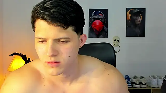 Snapshot of Hazzan_Velez chatting on October 29, 2025, 11:50 pm Hazzan Velez online show from October 29, 2025, 11:50 pm