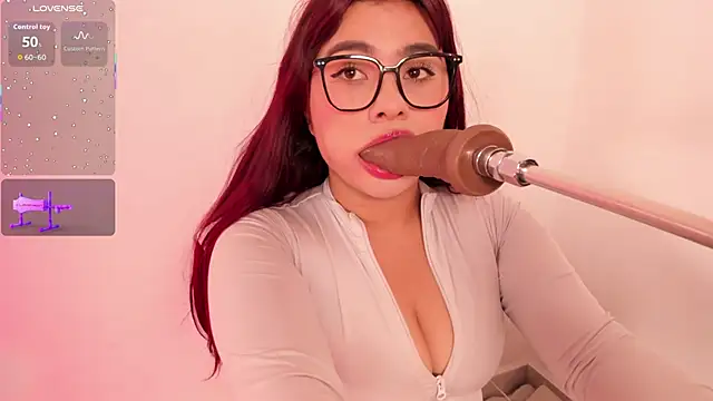 Danna adams01 online show from February 2, 2026, 5:44 pm