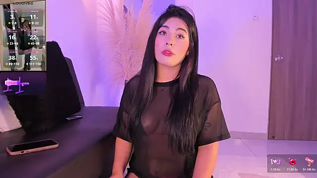 Danna adams01 online show from June 4, 2026, 6:25 pm