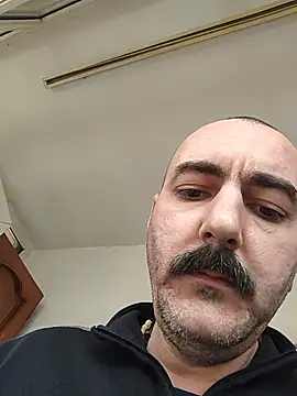 Maryo0001 online show from February 17, 2026, 12:45 pm