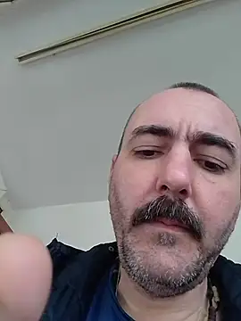 Snapshot of Maryo0001 chatting on May 2, 2026, 5:56 am Maryo0001 online show from May 2, 2026, 5:56 am