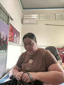 NDith online show from February 12, 2026, 1:33 am