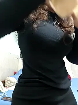 lyna bl online show from April 1, 2026, 11:02 pm