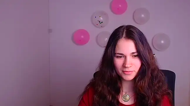 Snapshot of Loon_Amore chatting on February 17, 2025, 7:53 pm Loon Amore online show from February 17, 2025, 7:53 pm