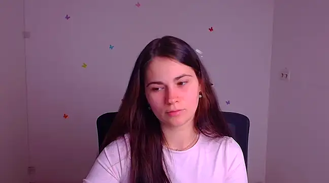 Snapshot of Loon_Amore chatting on March 17, 2025, 7:48 pm Loon Amore online show from March 17, 2025, 7:48 pm