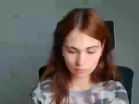 Snapshot of Loon_Amore chatting on September 18, 2025, 6:26 am Loon Amore online show from September 18, 2025, 6:26 am