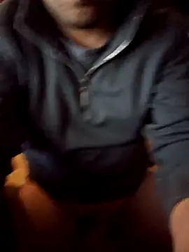 Snapshot of Dutchbone90 chatting on October 6, 2025, 6:49 pm Dutchbone90 online show from October 6, 2025, 6:49 pm