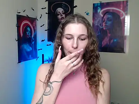 StrangerGi online show from March 11, 2026, 7:09 pm