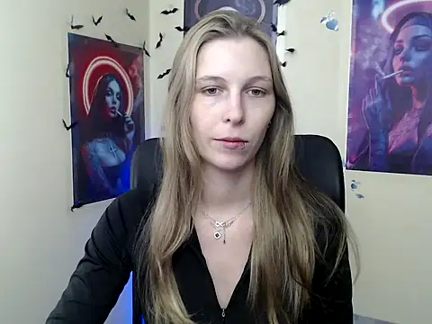 Snapshot of StrangerGi chatting on April 24, 2026, 12:07 pm StrangerGi online show from April 24, 2026, 12:07 pm