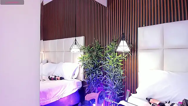 CailynBrowm online show from January 9, 2026, 4:37 am