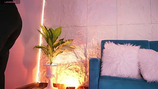 CailynBrowm online show from March 13, 2026, 3:24 am