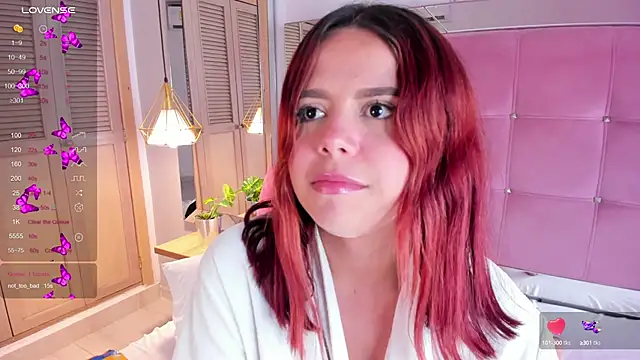 Snapshot of AkiraKings chatting on February 22, 2025, 9:56 am AkiraKings online show from February 22, 2025, 9:56 am