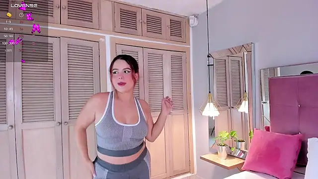 Snapshot of AkiraKings chatting on March 1, 2025, 4:04 am AkiraKings online show from March 1, 2025, 4:04 am