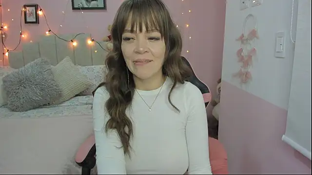 emilyharrix online show from March 20, 2026, 10:25 pm