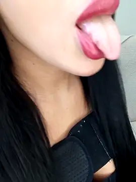 black Pantherr69 online show from April 6, 2026, 6:14 am