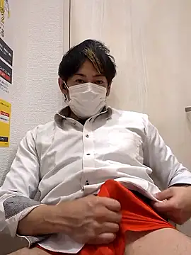 Snapshot of RYOTA8888888888 chatting on November 13, 2025, 5:23 pm RYOTA8888888888 online show from November 13, 2025, 5:23 pm