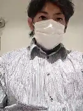 Snapshot of RYOTA8888888888 chatting on December 21, 2025, 6:26 pm RYOTA8888888888 online show from December 21, 2025, 6:26 pm