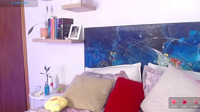 SusyAlvarez online show from October 22, 2025, 10:53 pm