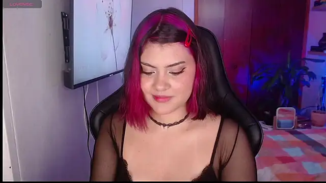 SusyAlvarez online show from February 5, 2026, 4:11 pm