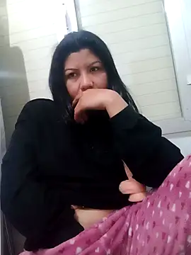 katymojadit online show from December 29, 2024, 7:43 pm