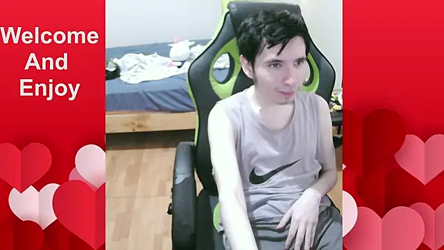 Snapshot of Twink_martinboy chatting on April 21, 2026, 9:06 pm Twink martinboy online show from April 21, 2026, 9:06 pm