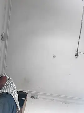 Snapshot of lm12334 chatting on October 13, 2025, 8:03 am lm12334 online show from October 13, 2025, 8:03 am