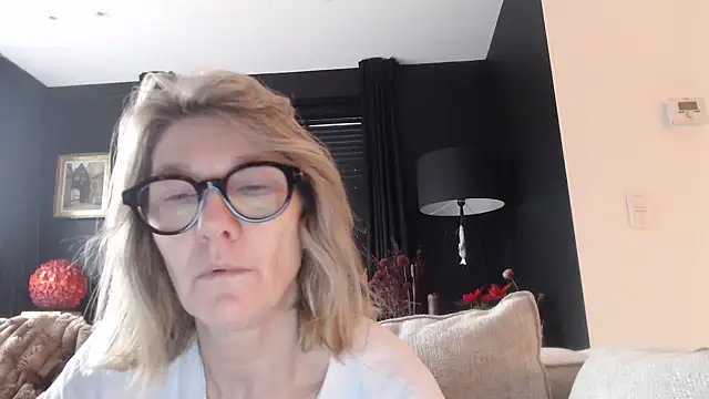 godinflower online show from February 3, 2026, 9:03 am