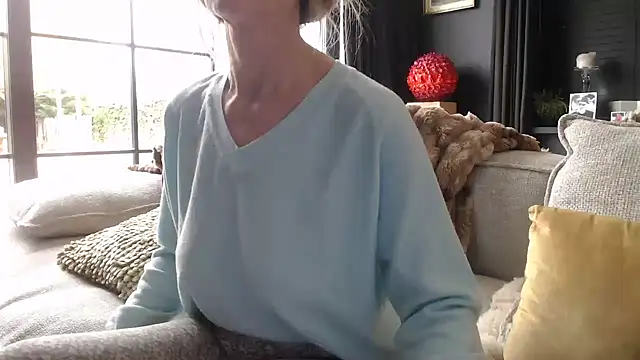 godinflower online show from April 11, 2026, 9:24 am