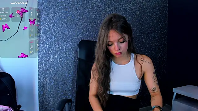 AmmyJones  online show from January 15, 2026, 7:39 pm