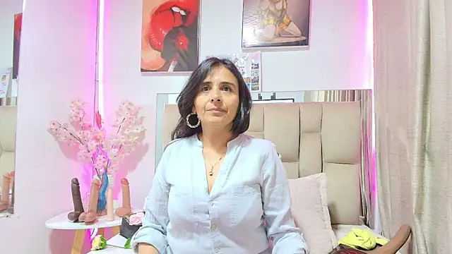  Marcela   online show from May 23, 2026, 11:36 am