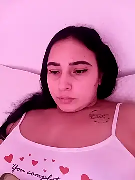 Snapshot of Juanamd1 chatting on February 7, 2025, 9:05 am Juanamd1 online show from February 7, 2025, 9:05 am