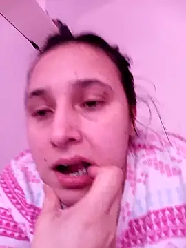 Snapshot of Juanamd1 chatting on March 22, 2025, 11:11 am Juanamd1 online show from March 22, 2025, 11:11 am