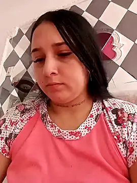 Juanamd1 online show from February 14, 2026, 1:52 pm