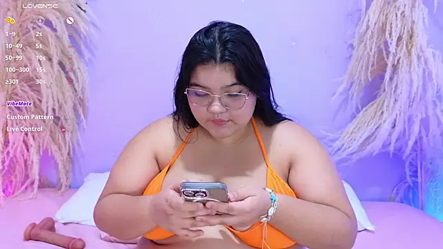 Snapshot of april_lopez6 chatting on March 2, 2025, 7:21 am april lopez6 online show from March 2, 2025, 7:21 am