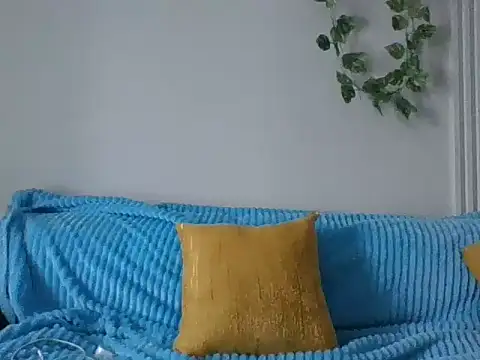 Bigass mee  online show from April 11, 2026, 10:41 am