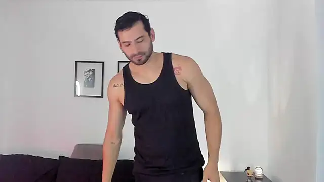 Snapshot of Dereck_vega chatting on September 16, 2025, 8:43 pm Dereck vega online show from September 16, 2025, 8:43 pm