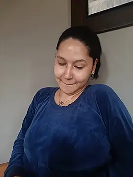 Snapshot of SamaraJay1 chatting on July 10, 2026, 2:52 pm SamaraJay1 online show from July 10, 2026, 2:52 pm