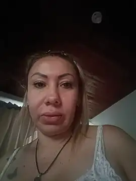 Snapshot of coral_smitth chatting on July 13, 2026, 4:54 pm coral smitth online show from July 13, 2026, 4:54 pm