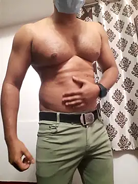 Guyinshortss online show from March 27, 2026, 8:19 pm