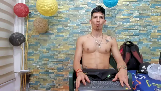 Snapshot of MasterSEX420 chatting on January 18, 2025, 4:10 pm MasterSEX420 online show from January 18, 2025, 4:10 pm