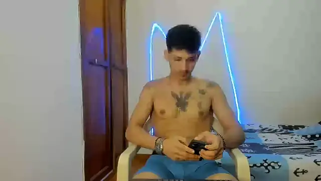 Snapshot of MasterSEX420 chatting on January 16, 2026, 4:00 pm MasterSEX420 online show from January 16, 2026, 4:00 pm