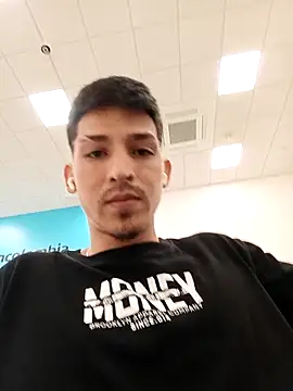 Snapshot of MasterSEX420 chatting on February 4, 2026, 2:34 pm MasterSEX420 online show from February 4, 2026, 2:34 pm