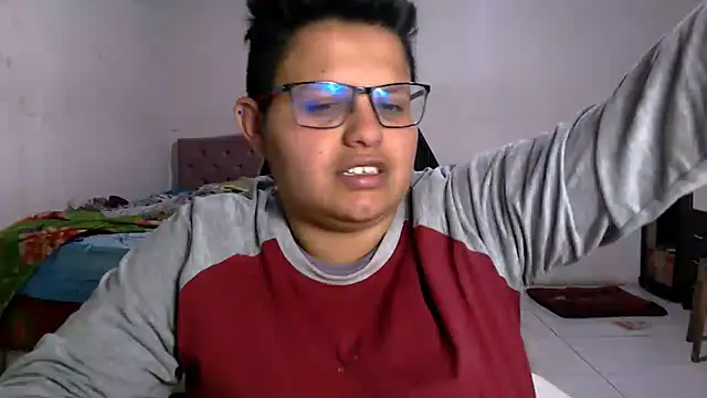 Snapshot of tatsumi_nao chatting on October 19, 2025, 6:36 am tatsumi nao online show from October 19, 2025, 6:36 am