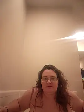 aliceluvzbill online show from October 25, 2025, 10:48 pm