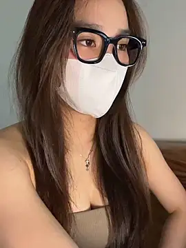 Lilisa miu online show from February 14, 2026, 6:54 am