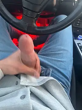 Snapshot of eglence-bebegim chatting on February 3, 2025, 3:06 pm eglence-bebegim online show from February 3, 2025, 3:06 pm